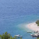 Sea-view Retreat In *