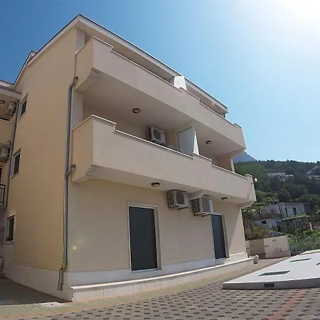 Sea-view Retreat In Celina
