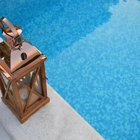 Sea View With A Shared Pool * Celina