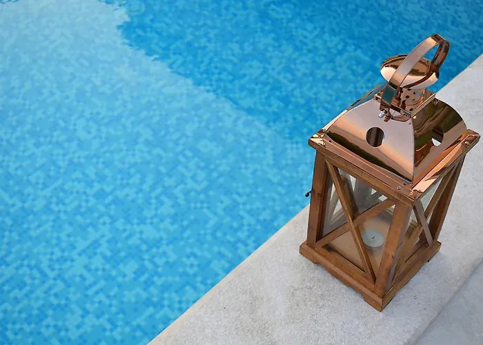 Sea-view Retreat In * سيلينا