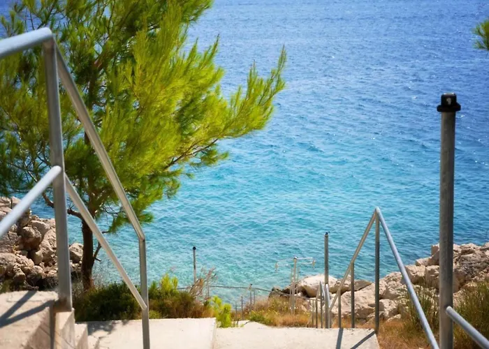 شقة Sea-view Retreat In سيلينا