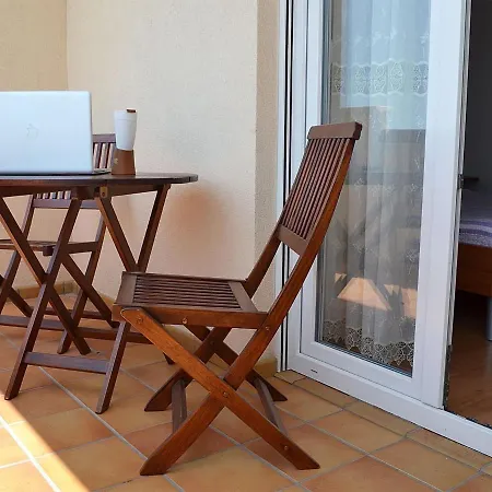 Sea-view Retreat In * Celina