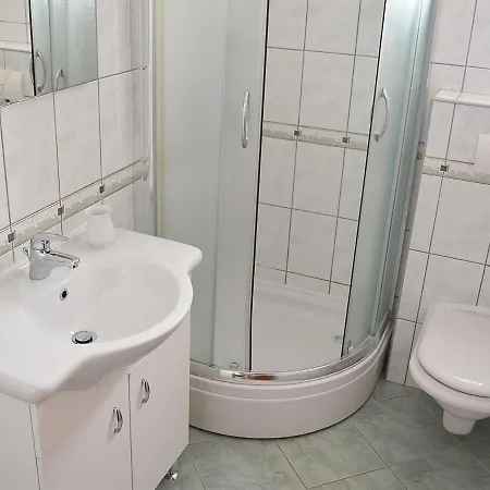 Sea-view Retreat In Lejlighed *