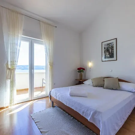 Apartmán Sea-view Retreat In *