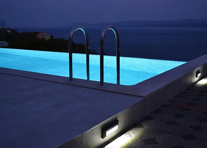 Lägenhet Sea-view Retreat In