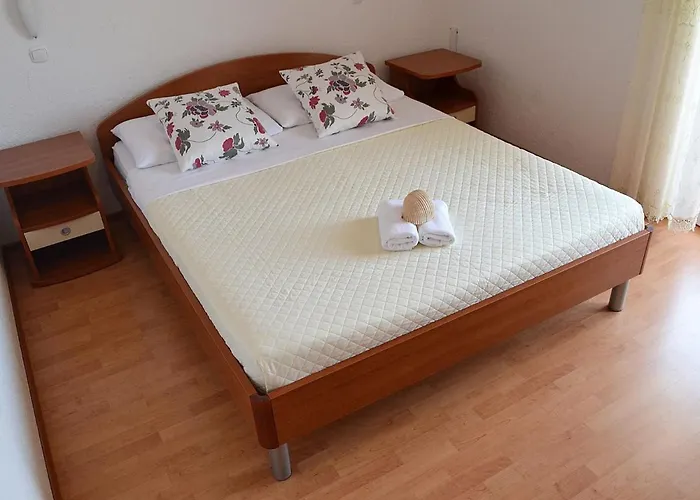 Lägenhet Sea-view Retreat In *